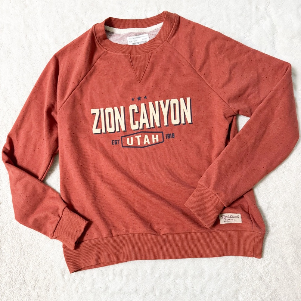 NWOT- ZION CANYON UTAH misfit Crewneck Sweatshirt